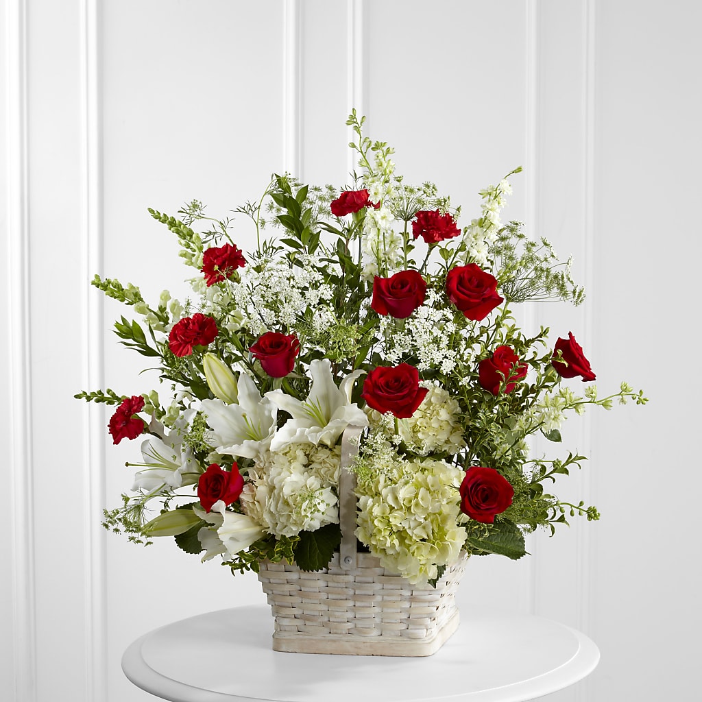 In Loving Memory Arrangement – Sunset Ridge Floral Llc, Morganton NC
