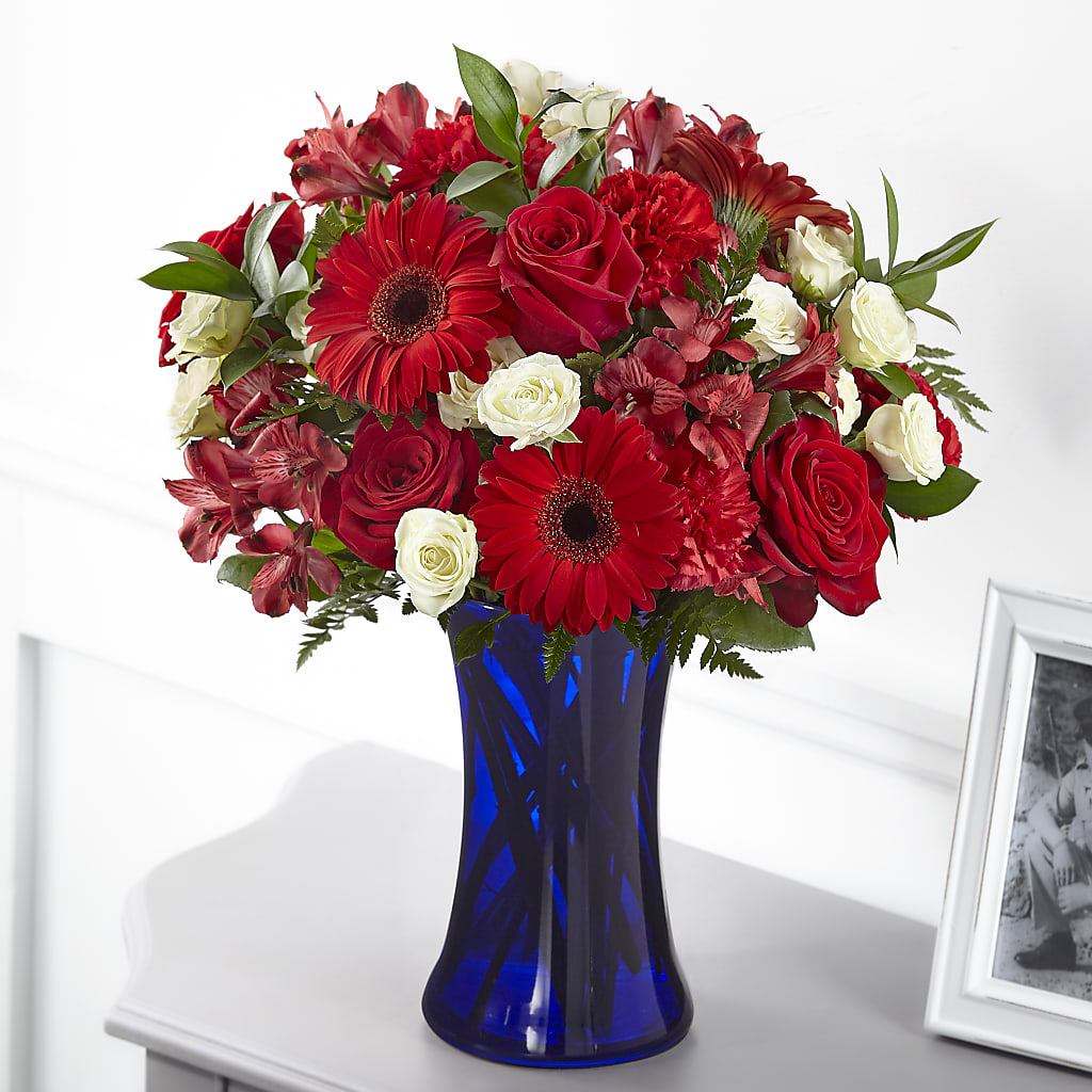 Hearts Embrace Bouquet – Sunset Ridge Floral Llc, Morganton NC