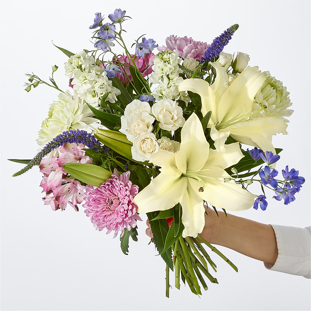 Winter Celebration Bouquet –  Sunset Ridge Floral Llc, Morganton NC