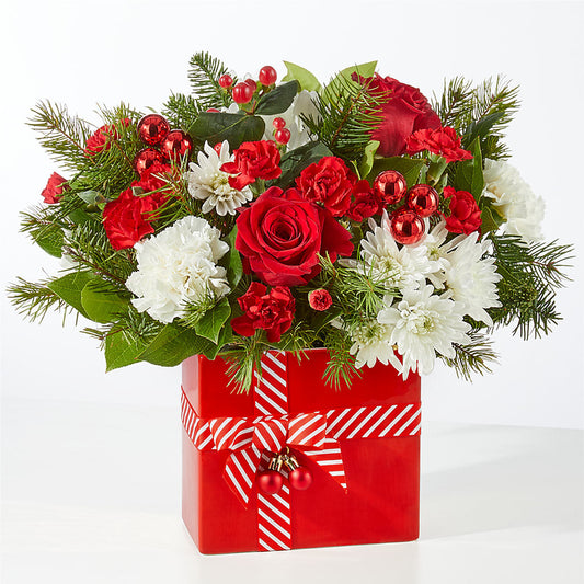Presents Under the Tree Bouquet –  Sunset Ridge Floral Llc, Morganton NC