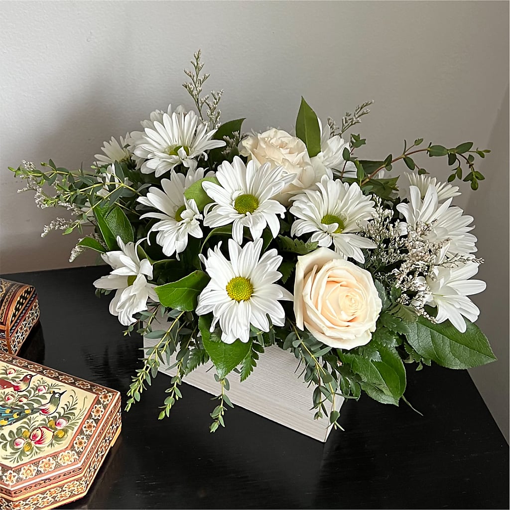 Fresh Linen Box Bouquet –  Sunset Ridge Floral Llc, Morganton NC