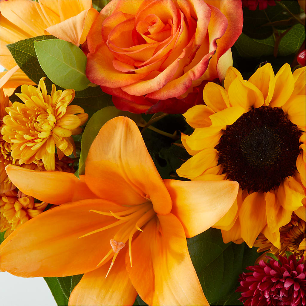 Grateful Centerpiece –  Sunset Ridge Floral Llc, Morganton NC